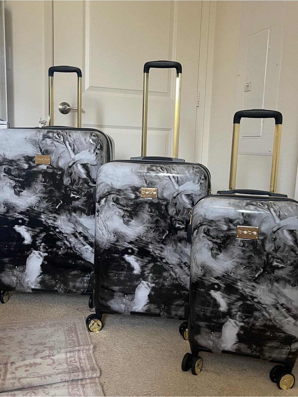 bebe Black & White Marble Hardside 3-Piece Spinner Luggage Set